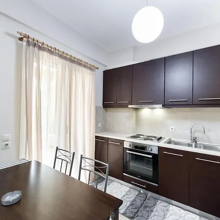 Two Bedroom 아파트 니키아나