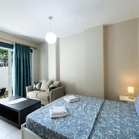 Two Bedroom * 尼基亚娜