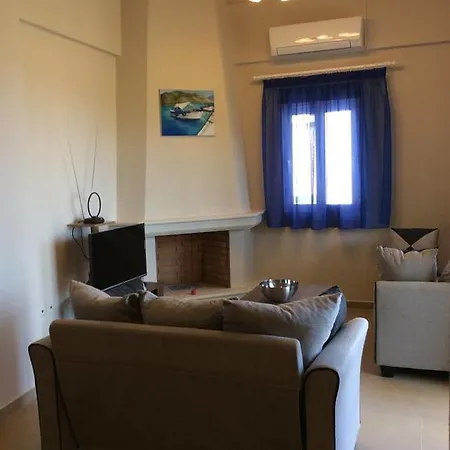 Two Bedroom 尼基亚娜